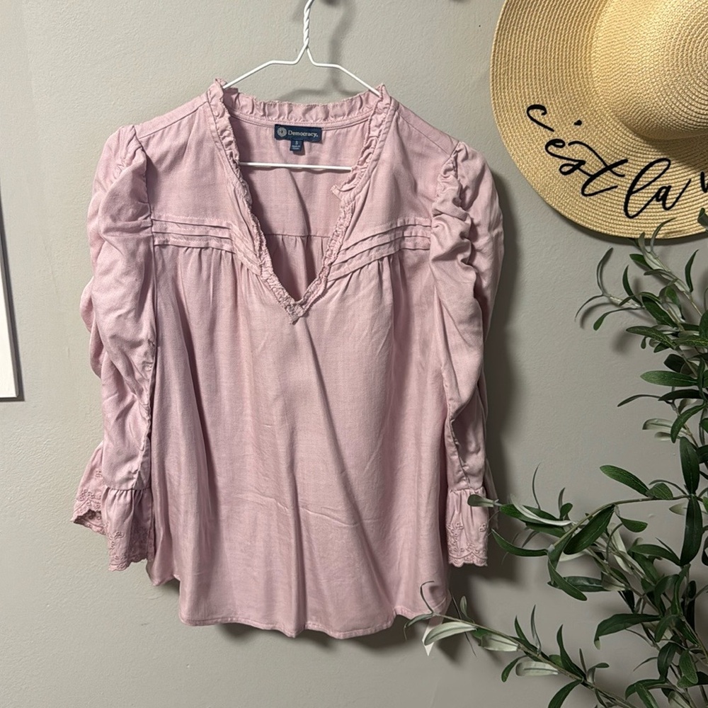 Democracy ruched sleeve top